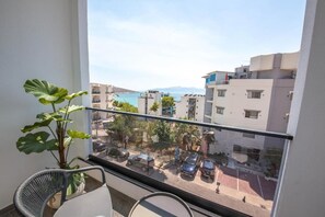 Deluxe Double or Twin Room, Balcony | Balcony