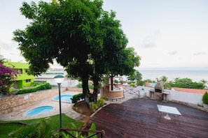 アパートメント 3 ベッドルーム 喫煙可 シティビュー | 施設の敷地