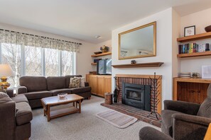 Smart TV, DVD player, books - Light-filled condo w/ ski-in/out & resort access (Warren)