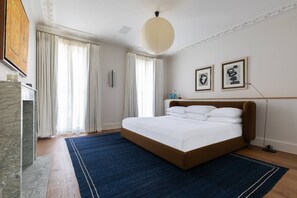 4 habitaciones, tabla de planchar con plancha y wifi gratis 