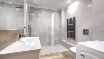 Apartment (19) | Bathroom