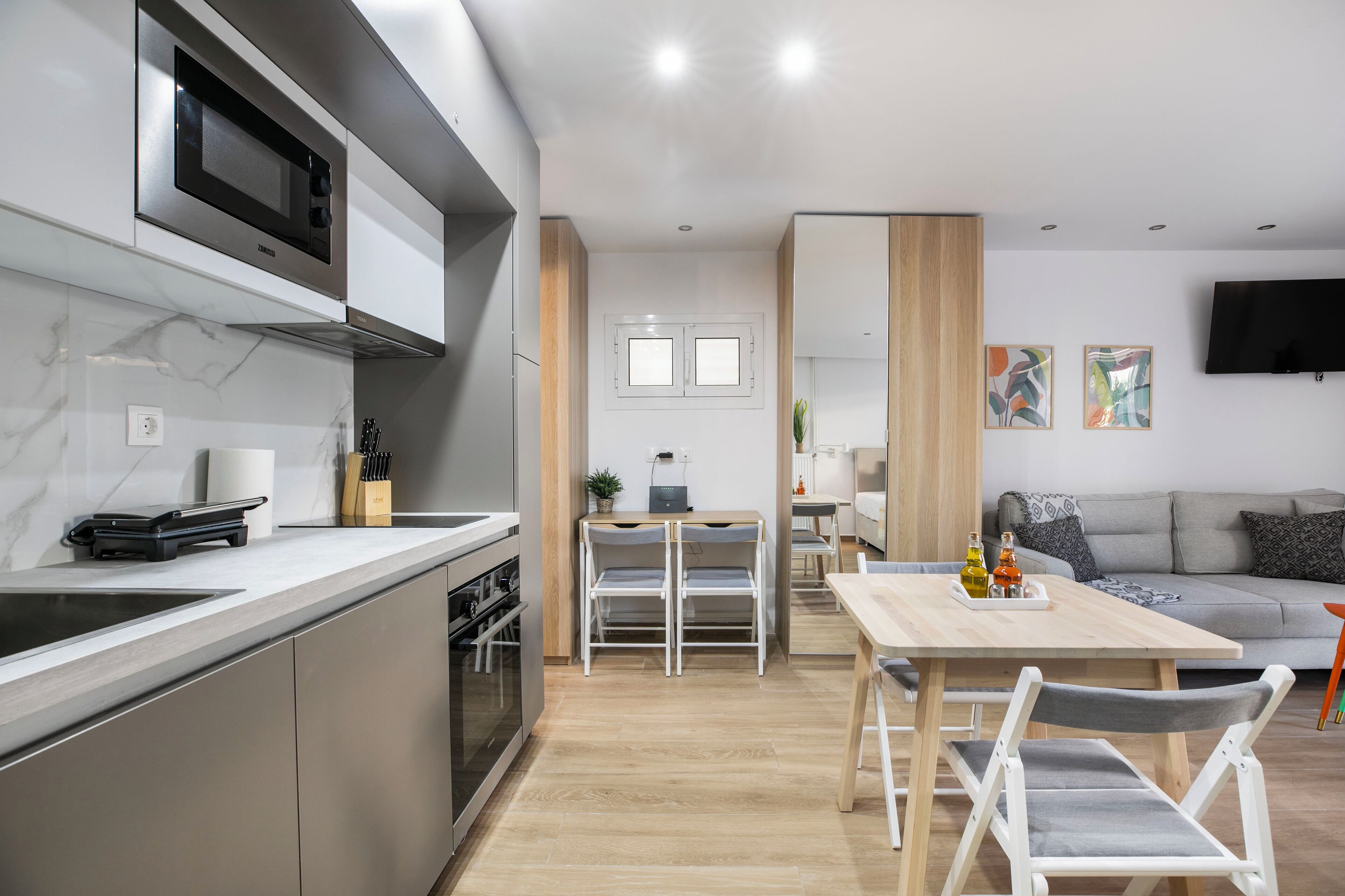 Studio, 1 lit double, cuisine, vue ville | Cuisine privée