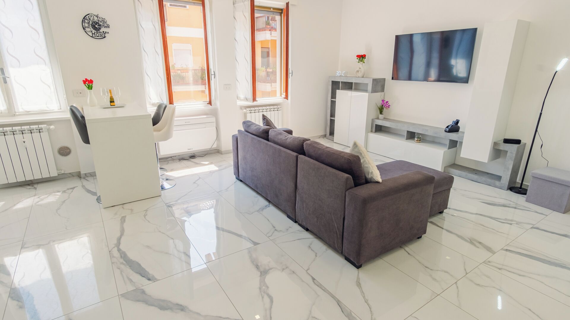 スマートテレビ、書斎 / ワークスペース