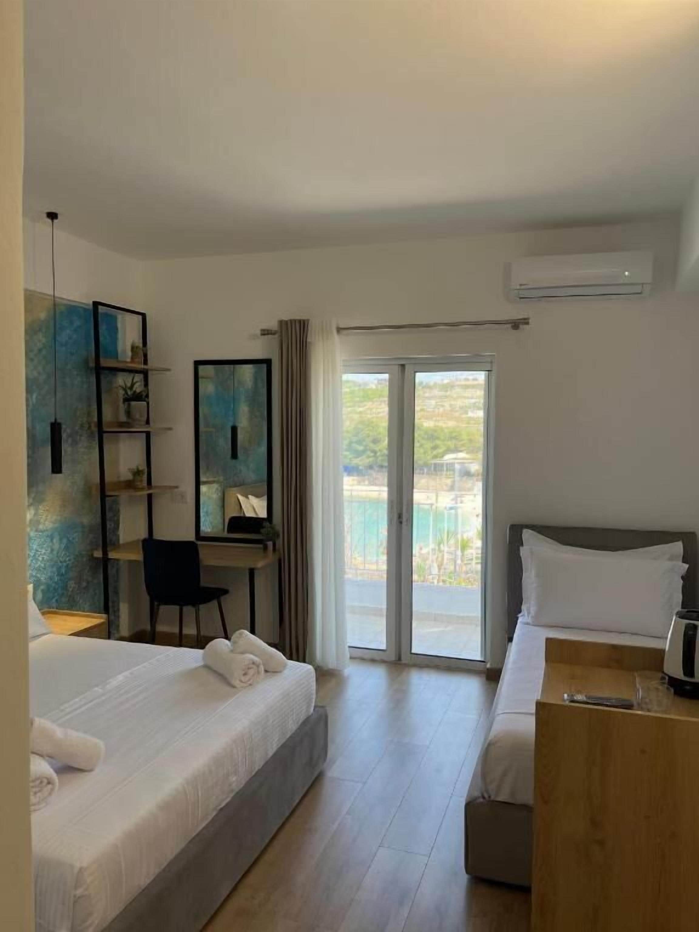 Photo - EMAR Beachfront Hotel Ksamil