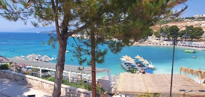 EMAR Beachfront Hotel Ksamil