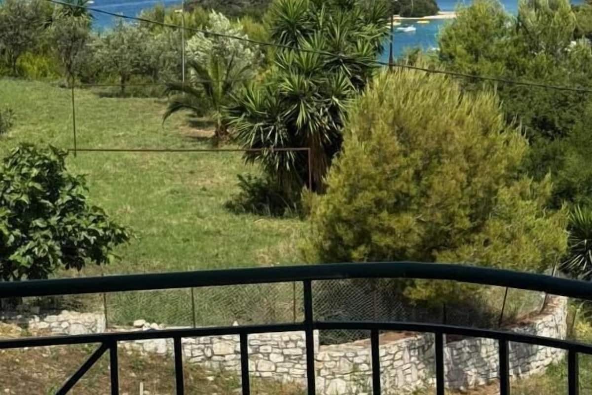 Three-Bedroom Family Room with Balcony and Sea View (5 Adults) | Balcony