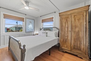 Hus - flere senge (Latitude Adjustment Beach House) | 3 soveværelser