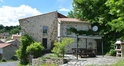 Self-catering cottage in a beautiful Haute-Loire village: Haut-Allier gorges.