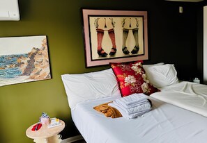 2 habitaciones, escritorio, wifi gratis y ropa de cama