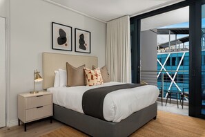1 chambre, coffres-forts dans les chambres, fer et planche à repasser