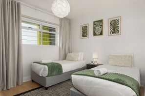 3 Schlafzimmer, Zimmersafe, Bügeleisen/Bügelbrett, WLAN