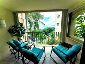 Interior - The Lost Crab at Sapphire - End Unit. Newly  Renovated. Easy Access To Beach (St. Thomas)