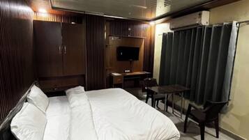 Deluxe Single Room, City View