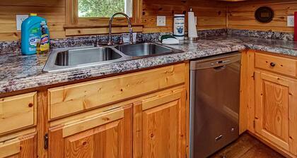 Riverside Retreat Cabin w Hot Tub & Fire Pit!