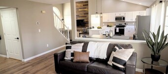 Pet Friendly Mtn Getaway Ping Pong Table King Bed