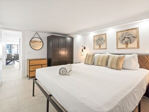 6 bedrooms, iron/ironing board, free WiFi, bed sheets - Exclusive Villa • Pool & Panoramic Views | Pass the Keys (Marbella)