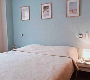 3 soverom, strykejern/-brett, wi-fi og sengetøy