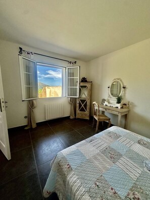 2 soveværelser, strygejern/strygebræt, Wi-Fi