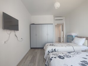 1 bedroom, iron/ironing board, free WiFi, bed sheets