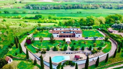 Villa Maria Pia - Roman Elegance Immersed in the Green