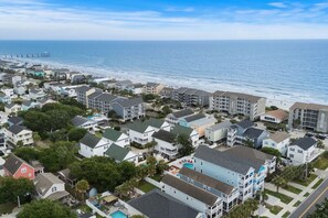 Exterior - 2nd Row, pool access,outdoor dining, grill. 2 king beds. Short walk to beach.  (Surfside Beach)