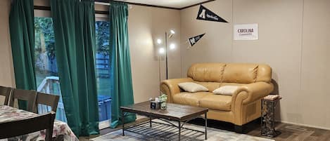 Smart TV, DVD player, music library, video library