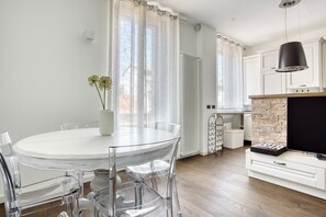 Classic Apartment, City View | Free WiFi
