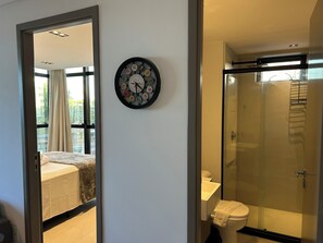 Deluxe Apartment, 2 Bedrooms, Patio, Beachfront | 2 bedrooms, hypo-allergenic bedding, free WiFi, bed sheets