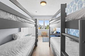 3 chambres, accĂšs au Wi-Fi (inclus), literie fournie