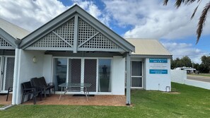 Exterior - Prime Waterfront Apartment 1 in Kalbarri – Views, Space & Location (Kalbarri)