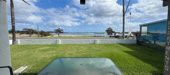 Prime Waterfront Apartment 2 in Kalbarri – Views, Space & Location