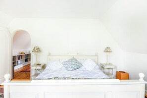 Villa, 5 Bedrooms, Accessible, Balcony