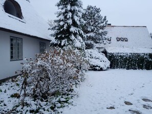 Huvila, 5 makuuhuonetta, esteetön, parveke | Ulkoalueet