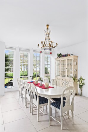 빌라, 침실 5개, 장애인 지원, 발코니 | 다이닝룸