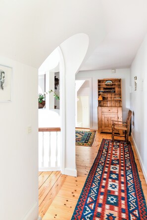 Villa, 5 Schlafzimmer, barrierefrei, Balkon | Innenbereich