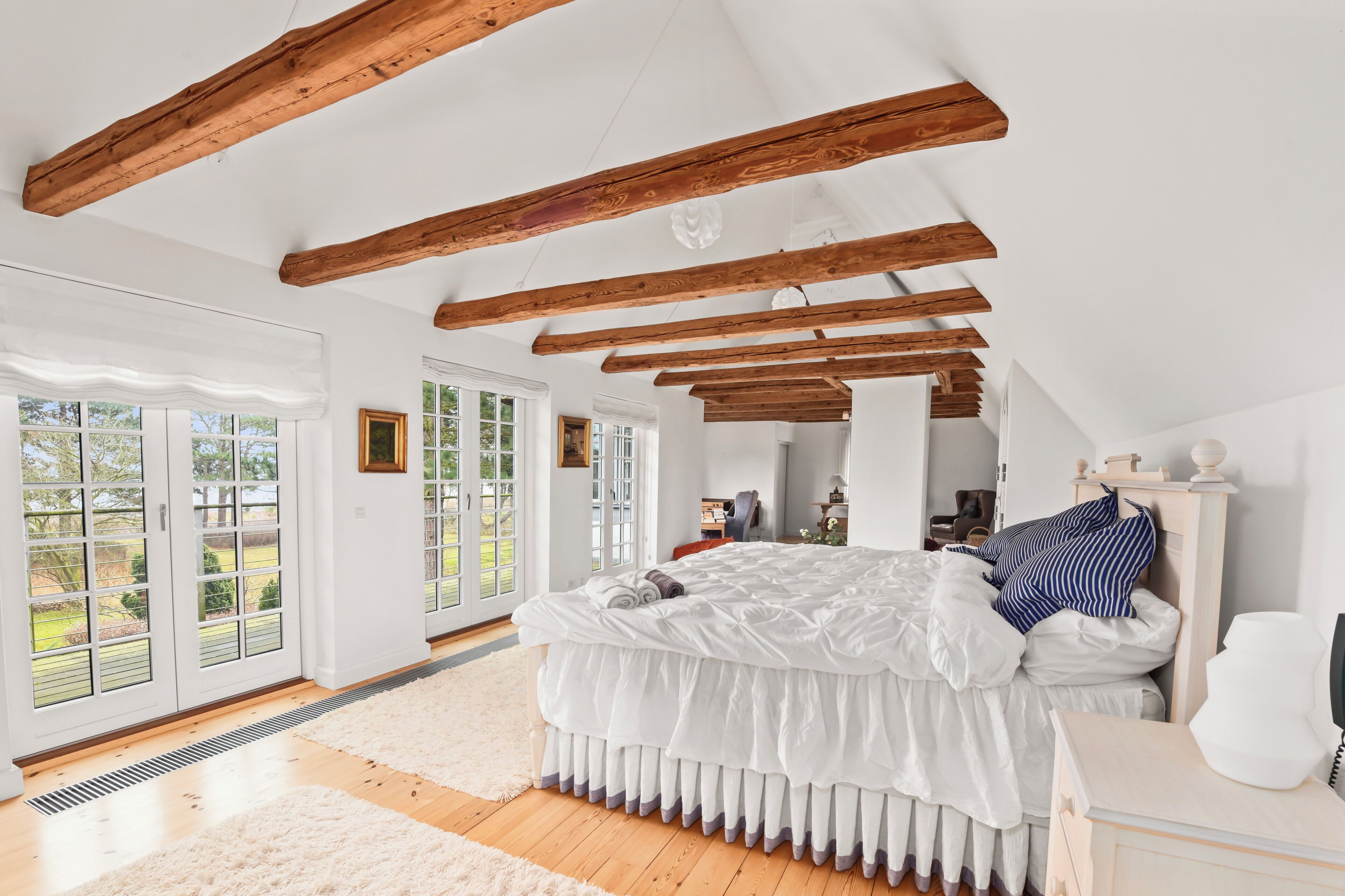5 bedrooms
