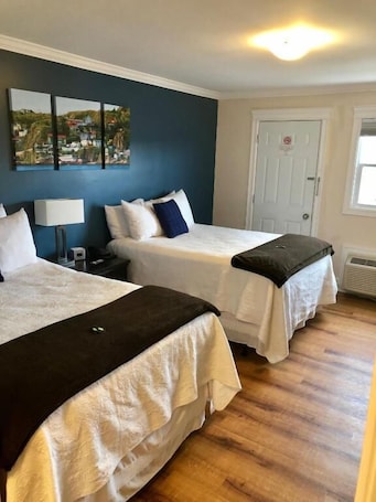 Classic Double Room, Non Smoking, Pets Allowed | Free WiFi