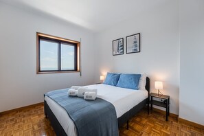 3 bedrooms, Internet, bed sheets