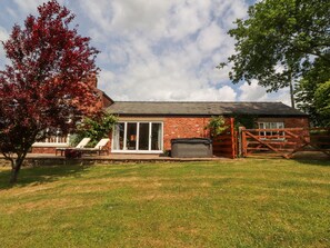 Exterior - The Old Coach House (Preston)