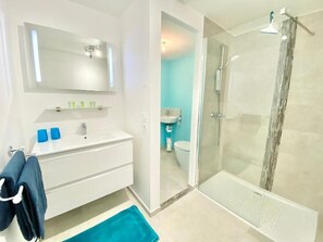 Hair dryer, towels - Beautiful apartment for 5 with swimming pool (Saint-Raphaël)