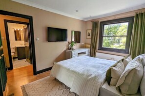 2 chambres, fer et planche Ă repasser, Wi-Fi, draps fournis