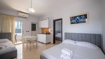 Apartment, Garden View
