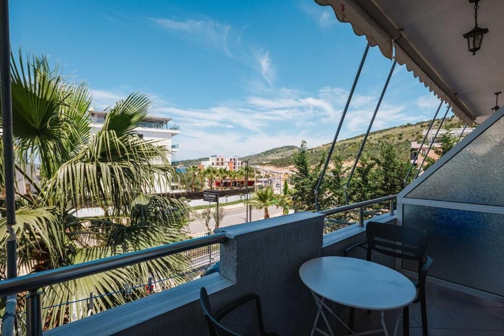 Appartement, vue sur le jardin | Façade de l’hébergement 