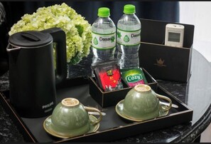 In-room safe, blackout drapes, iron/ironing board, free WiFi - VangVieng Elegance Boutique Resort (Vang Vieng)