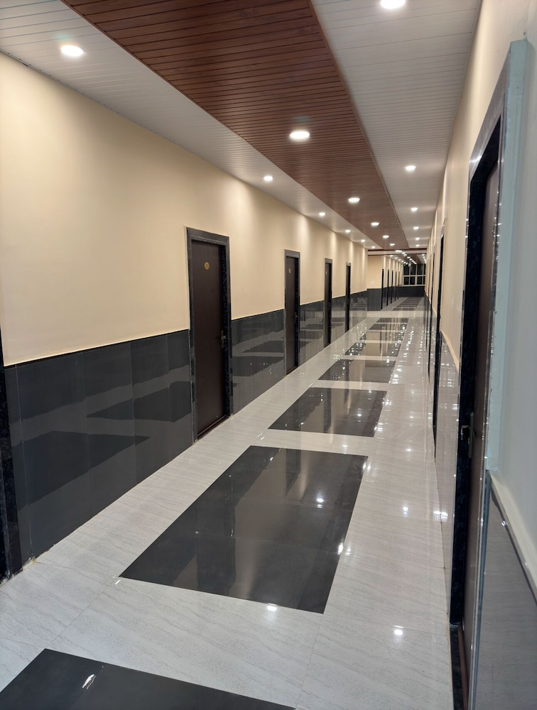 2 Star Hotels