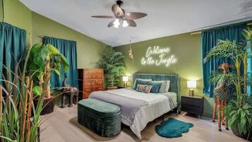 4 habitaciones, tabla de planchar con plancha y cuna de viaje