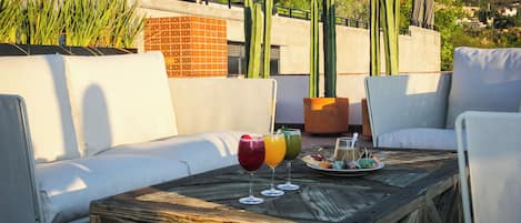 Family Apartment, Lanai | Terrace/patio