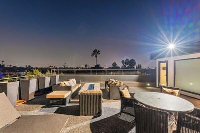 MODERN VILLA IN WEST HOLLYWOOD