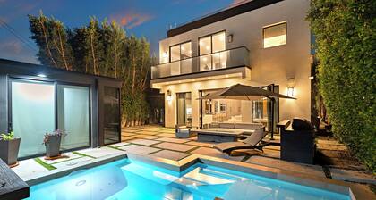 MODERN VILLA IN WEST HOLLYWOOD