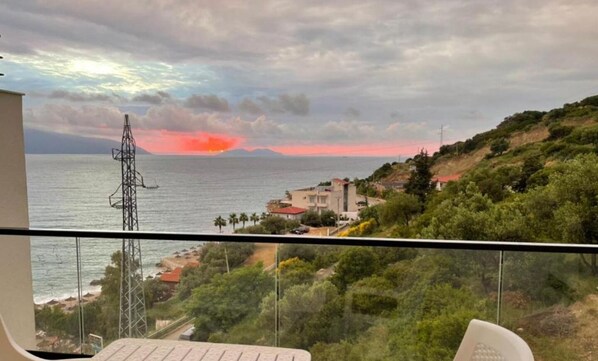 Property grounds - Sunny Hill Residence Apartment with Sea View 10 (Vlorë)